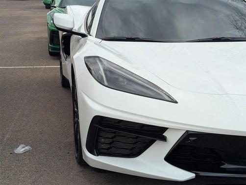 2026 Chevrolet Corvette Stingray w/2LT