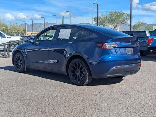 2023 Tesla Model Y Long Range Dual Motor All-Wheel Drive