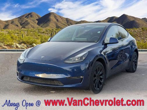 2023 Tesla Model Y Long Range Dual Motor All-Wheel Drive