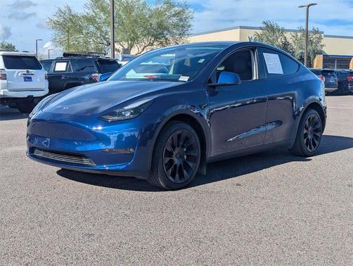 2023 Tesla Model Y Long Range Dual Motor All-Wheel Drive
