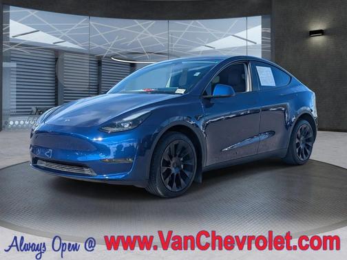 2023 Tesla Model Y Long Range Dual Motor All-Wheel Drive