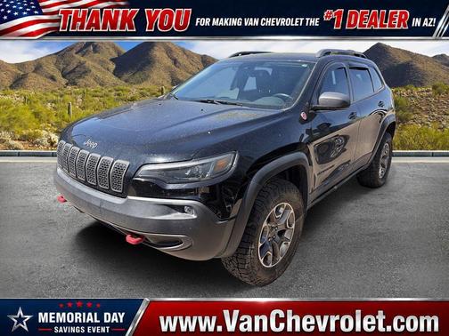 Diamond Black Crystal Pearlcoat 2021 Jeep Cherokee Trailhawk