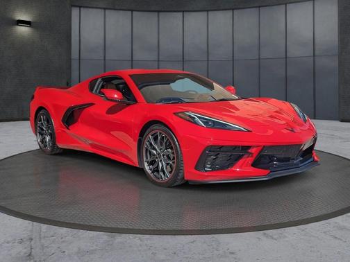 2024 Chevrolet Corvette Stingray w/2LT
