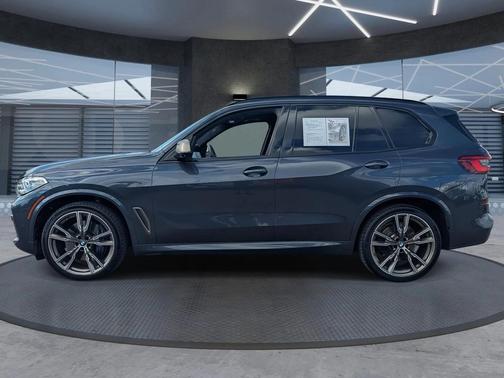 2020 BMW X5 M50i