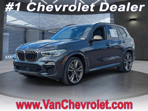2020 BMW X5 M50i