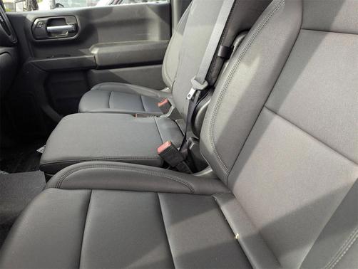 2025 Chevrolet Silverado 1500 Base