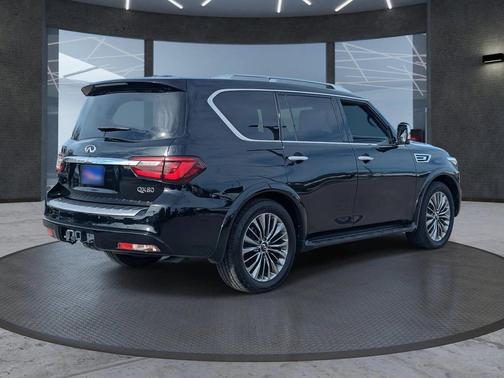 2021 INFINITI QX80 SENSORY