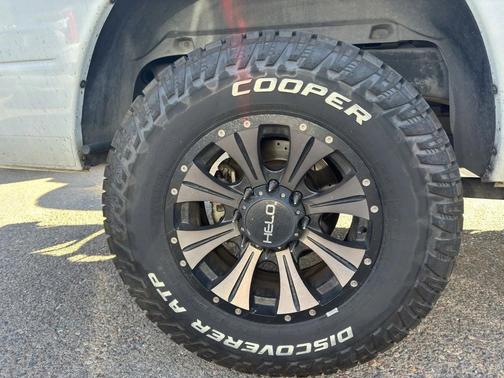 2017 RAM 2500 Tradesman Regular Cab 4x2 8' Box