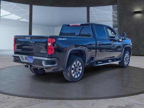 2022 Chevrolet Silverado 2500 Custom