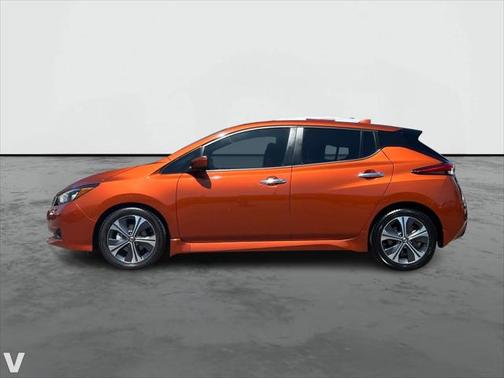 2022 Nissan Leaf SV 40 kWh