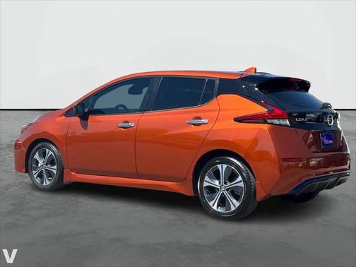 2022 Nissan Leaf SV 40 kWh