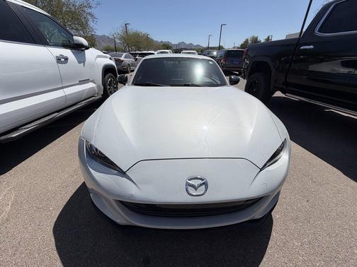 Ceramic Metallic 2019 Mazda MX-5 Miata RF Club