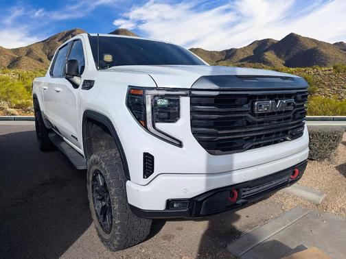 2024 GMC Sierra 1500 AT4