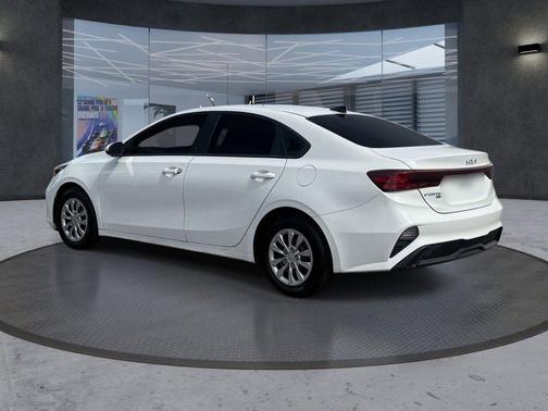 Clear White 2023 Kia Forte LX