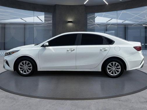 Clear White 2023 Kia Forte LX