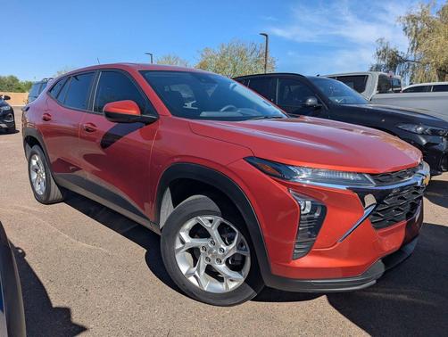 2024 Chevrolet Trax LS