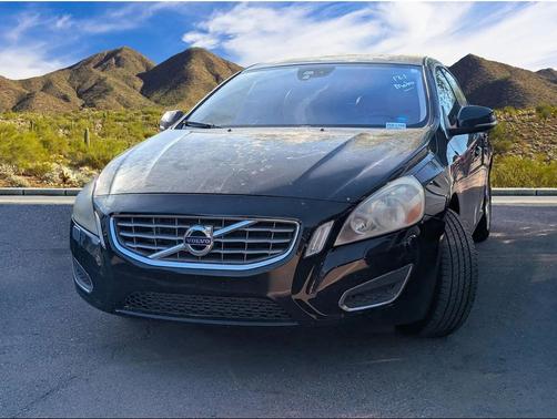 2013 Volvo S60 T5 Premier