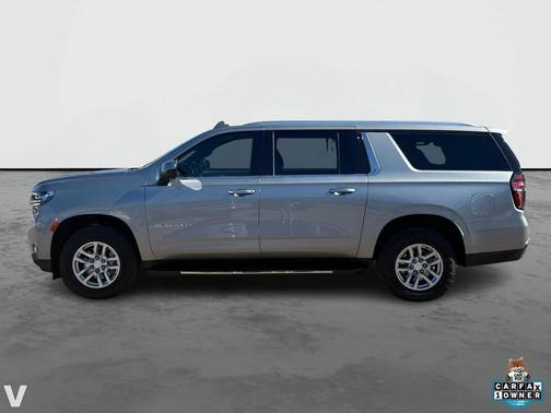 2024 Chevrolet Suburban LT