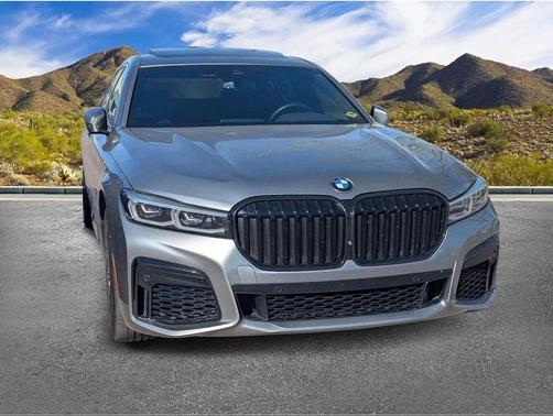 2020 BMW 740 740i