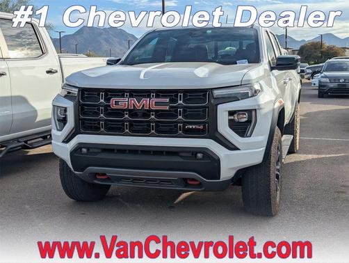 2024 GMC Canyon AT4