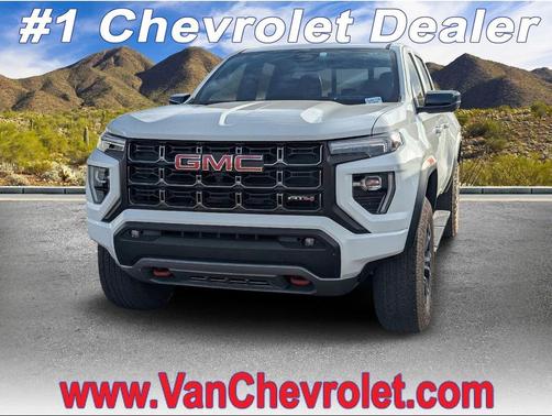 2024 GMC Canyon AT4
