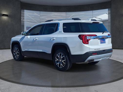 2023 GMC Acadia FWD SLT