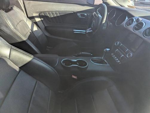 2023 Ford Mustang EcoBoost Premium