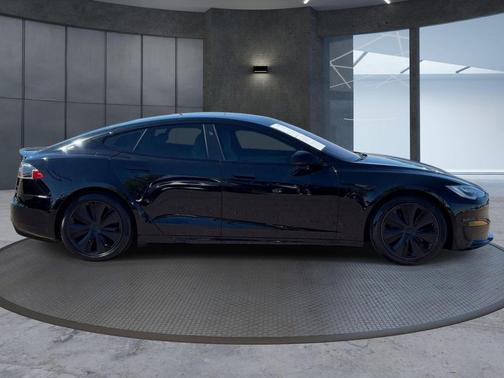 Solid Black 2021 Tesla Model S Plaid