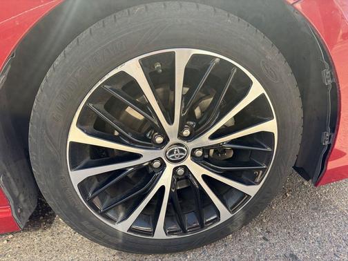 Supersonic Red 2019 Toyota Camry SE