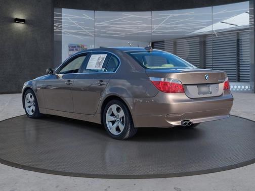 2006 BMW 530 530i