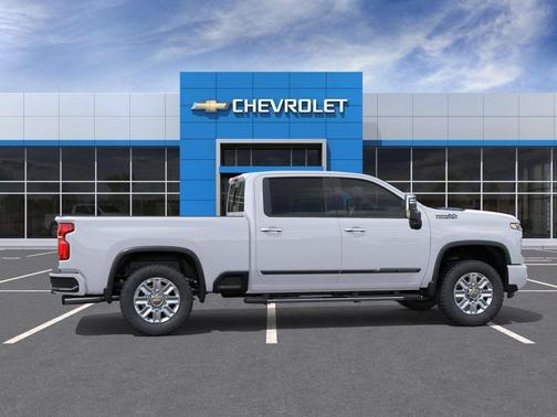 Polar White Tricoat 2026 Chevrolet Silverado 2500 High Country
