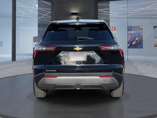 Mosaic Black Metallic 2026 Chevrolet Equinox 1LT