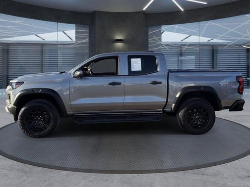 Sterling Gray Metallic 2025 Chevrolet Colorado Trail Boss