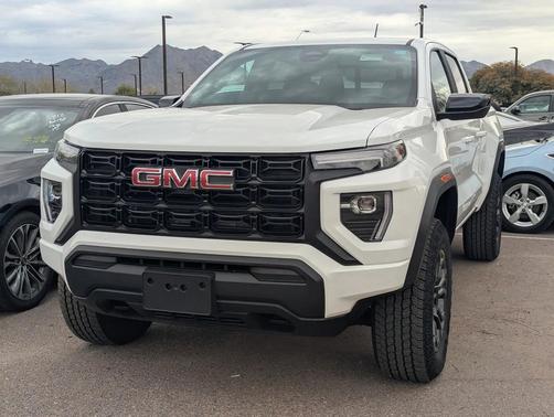 2025 GMC Canyon Elevation