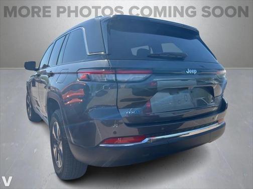 2022 Jeep Grand Cherokee 4xe Base