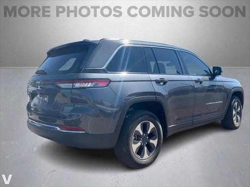 2022 Jeep Grand Cherokee 4xe Base