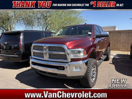 Delmonico Red Pearlcoat 2018 RAM 2500 Laramie Crew Cab 4x4 6'4' Box