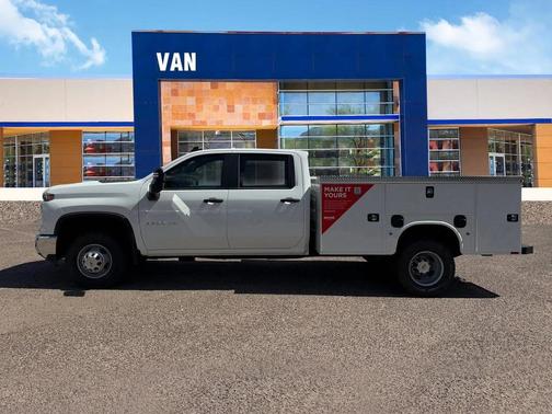 2024 Chevrolet Silverado 3500 WT