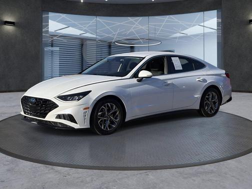 Quartz White 2020 Hyundai SONATA SEL