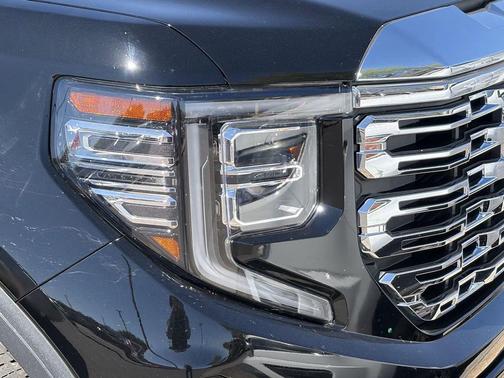 Onyx Black 2023 GMC Sierra 1500 Denali
