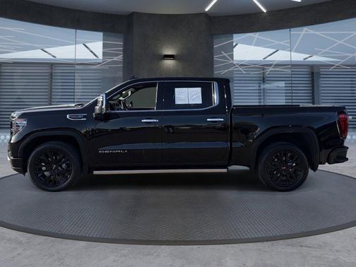 Onyx Black 2023 GMC Sierra 1500 Denali