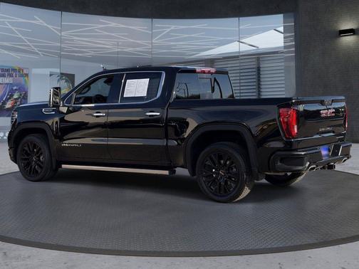 Onyx Black 2023 GMC Sierra 1500 Denali