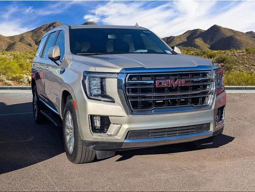 2022 GMC Yukon SLT