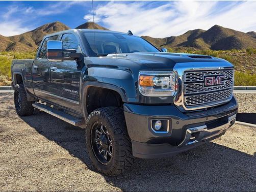 2019 GMC Sierra 2500 Denali