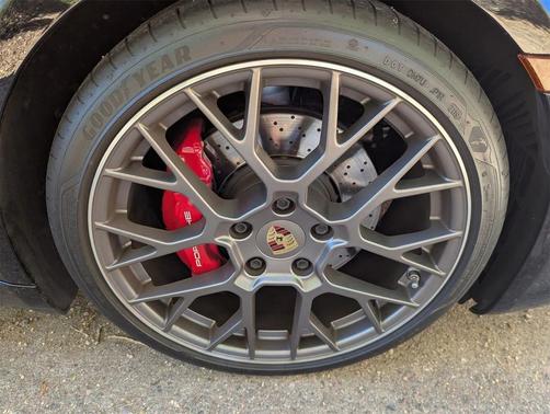 2020 Porsche 911 Carrera S