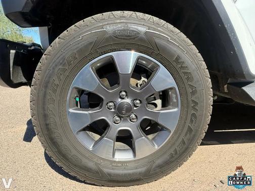 2023 Jeep Wrangler 4-Door Sahara 4x4