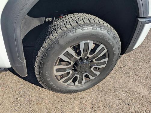 2025 GMC Sierra 2500 Denali Ultimate