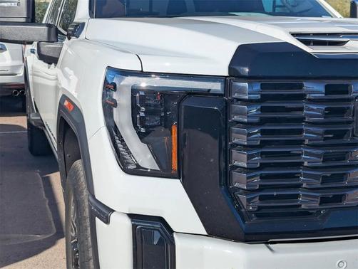 2025 GMC Sierra 2500 Denali Ultimate