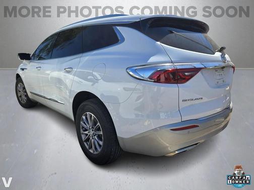 2023 Buick Enclave Essence FWD