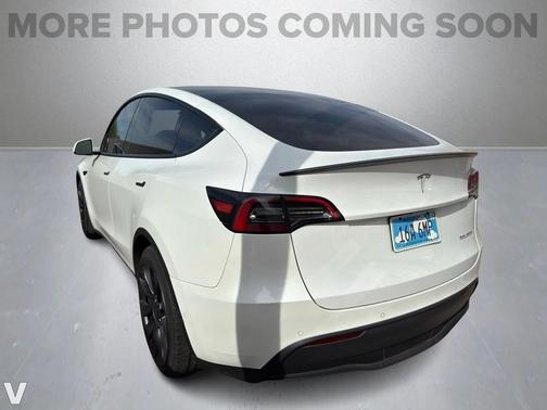 2022 Tesla Model Y Performance Dual Motor All-Wheel Drive